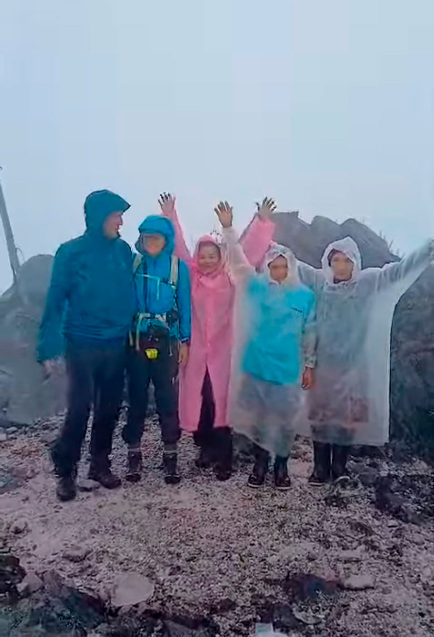 Review Matthew Holt/Amanda Ramsden